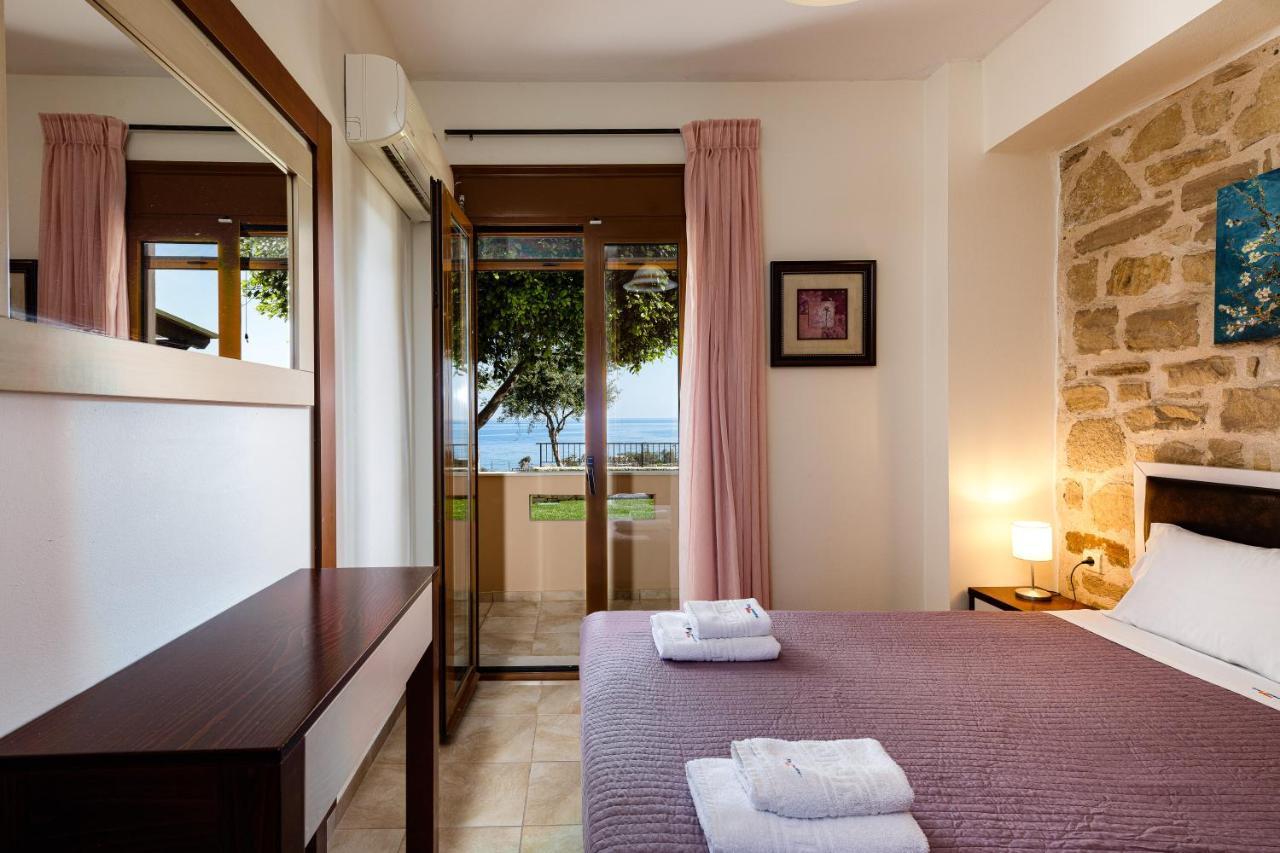 Stavromenos Villas - Private Pools & Seaview - 500M From Beach Kültér fotó