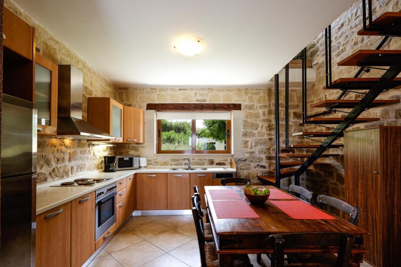 Stavromenos Villas - Private Pools & Seaview - 500M From Beach Kültér fotó